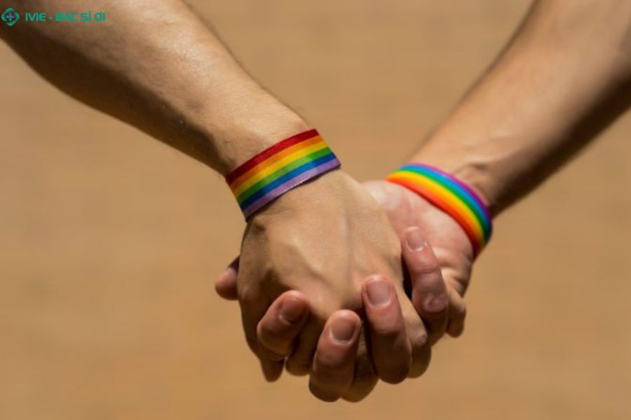 Những dấu hiệu thường được nhắc đến về xu hướng tính dục