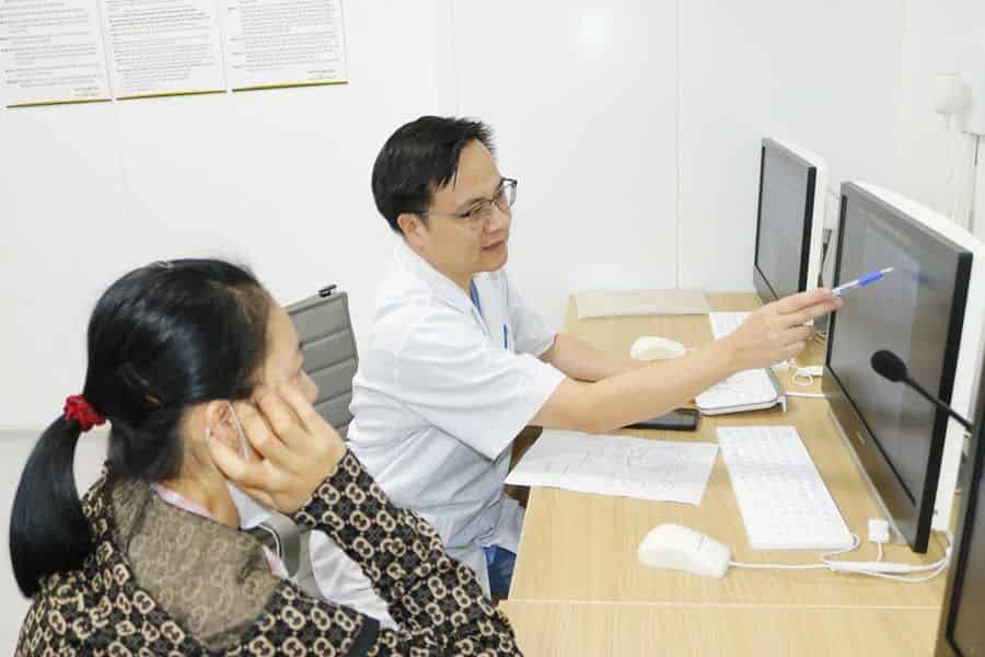 Người bệnh nên đến sớm vào các ngày trong tuần để hoàn thành xét nghiệm trong ngày