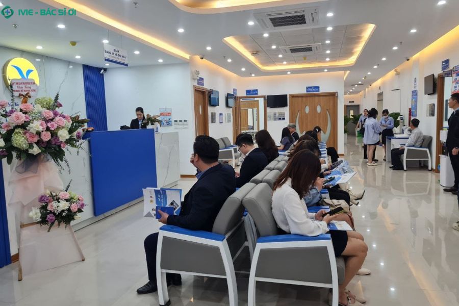 Khám gù lưng tại Bệnh viện Đa khoa Medlatec