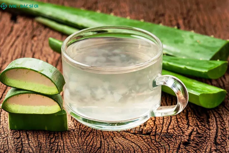 Nha đam tươi có tác dụng làm dịu niêm mạc, giảm kích ứng và bảo vệ dạ dày