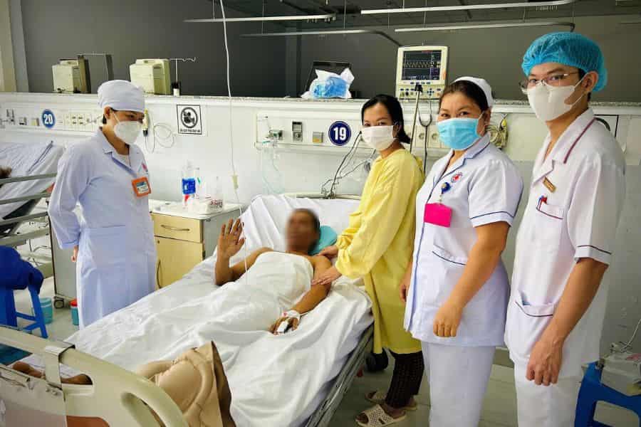 Chi phí khám Nội tổng hợp tại bệnh viện được niêm yết công khai, minh bạch theo chuẩn Bộ Y tế