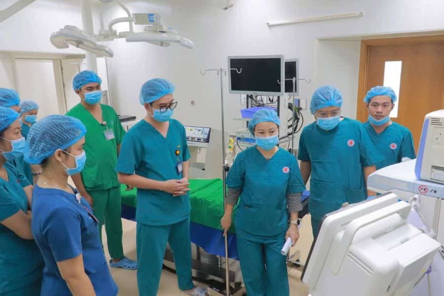 Khoa Ung bướu Bệnh viện Đa khoa TP Cần Thơ cung cấp dịch vụ tầm soát và chẩn đoán chuyên sâu cho người bệnh
