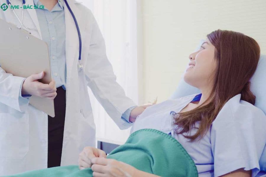 Chi phí nằm viện gồm tiền giường, dịch vụ kỹ thuật, thuốc và vật tư y tế