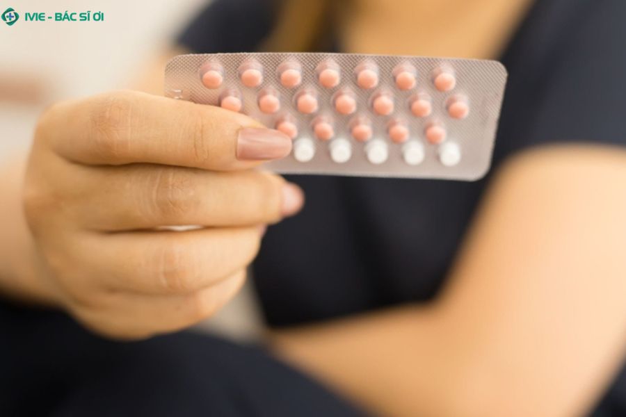 Những lưu ý quan trọng khi uống thuốc tránh thai hàng ngày