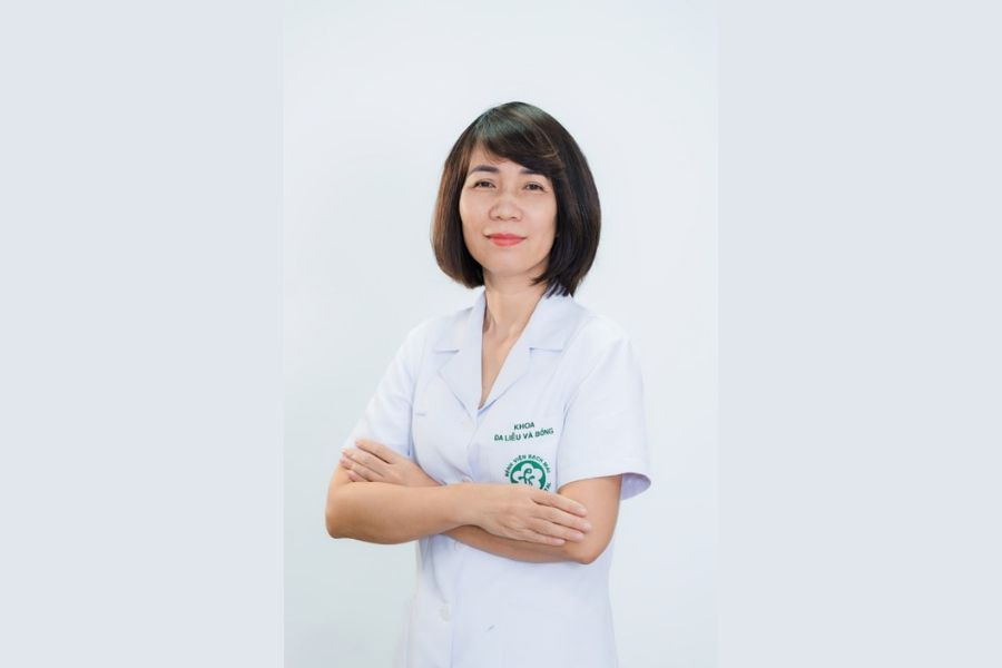 ThS. BS. Vũ Thị Dung - Chuyên gia với hơn 20 năm kinh nghiệm lâm sàng dày dặn trong thăm khám và điều trị tổng quát các bệnh lý da liễu