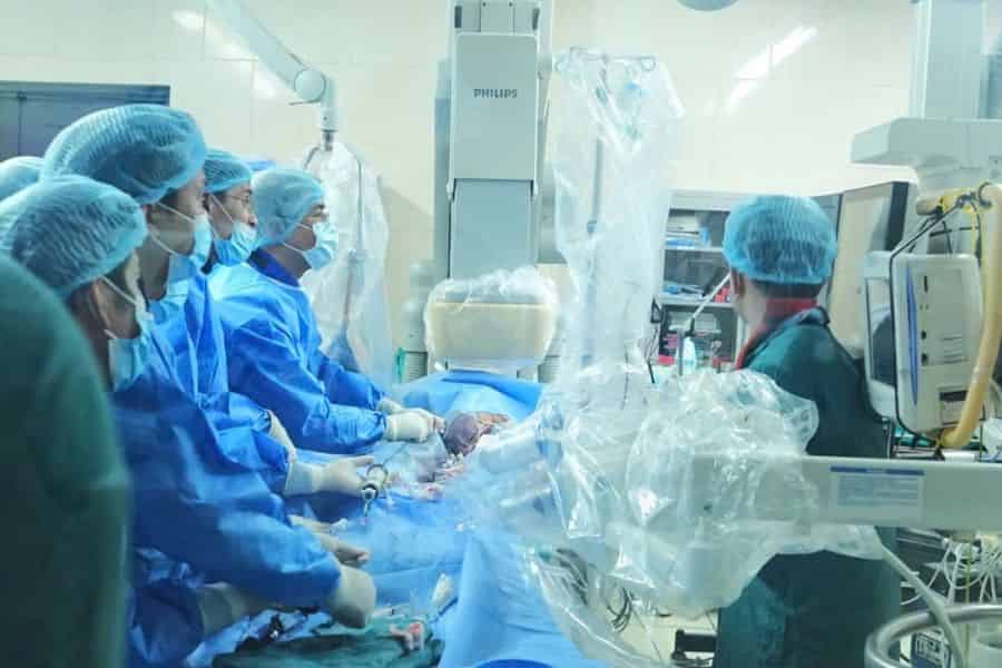 Viện Tim mạch Bạch Mai chuyên khoa tuyến cuối hàng đầu chuyên tiếp nhận điều trị các ca tim phức tạp
