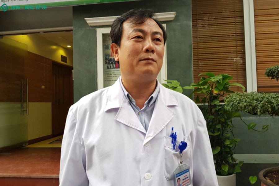 Khám gout với BS.CKII Đoàn Việt Quân tại Bệnh viện Việt Đức