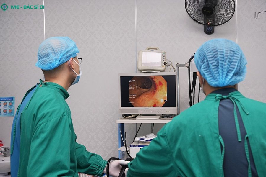 Khi nào nên thực hiện nội soi để khám trào ngược dạ dày