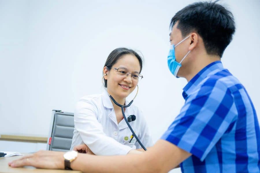Người bệnh nên tìm hiểu trước các khoản phí cơ bản để chủ động hơn khi đến khám tại Bệnh viện Bạch Mai