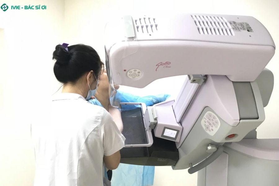 Phương pháp chẩn đoán đau vú bên phải ở nữ