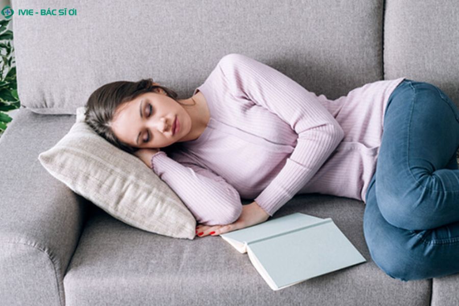 Ngủ trưa 2 tiếng có tốt cho sức khỏe không?