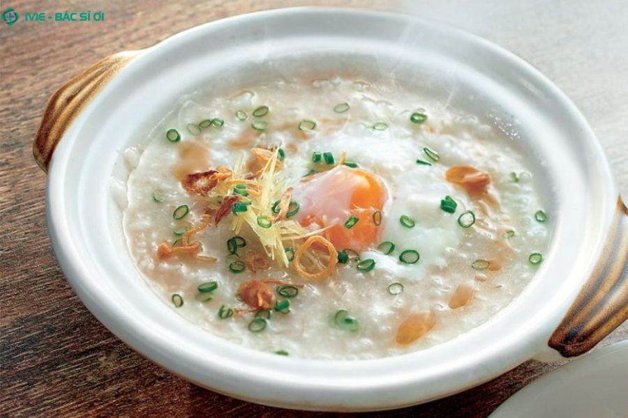 Nhóm thực phẩm được bác sĩ khuyên dùng khi bị viêm amidan