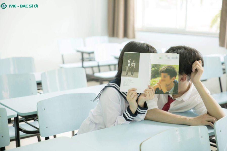 Độ tuổi phù hợp để quan hệ tình dục