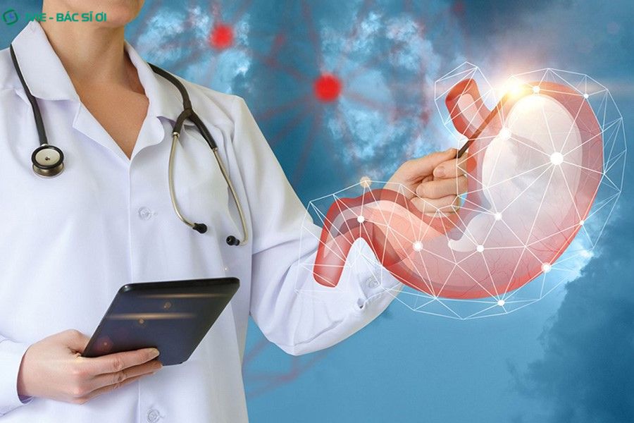 Cần đi khám ngay nếu bị nóng bụng kèm các triệu chứng khác