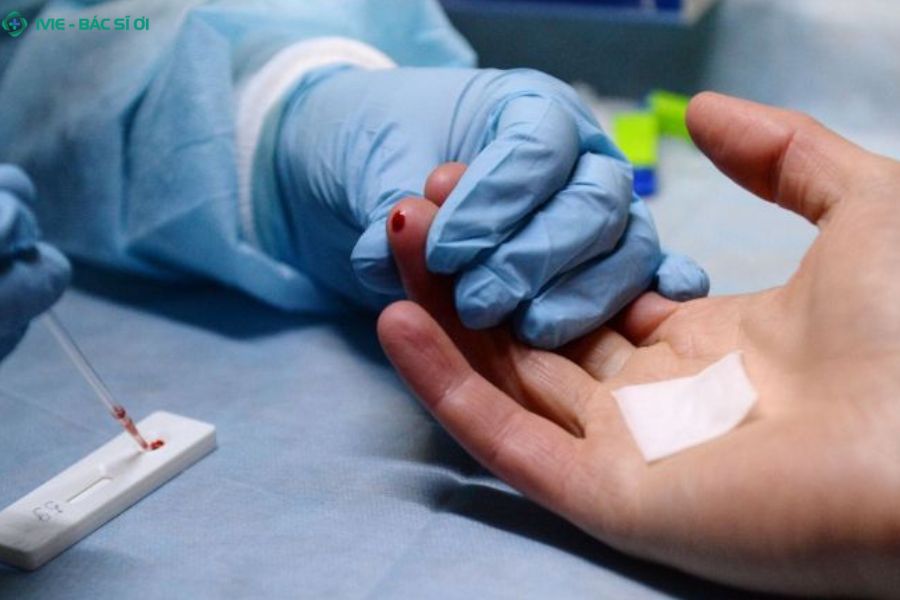 Khi nào nên xét nghiệm HIV hoặc hỏi bác sĩ?