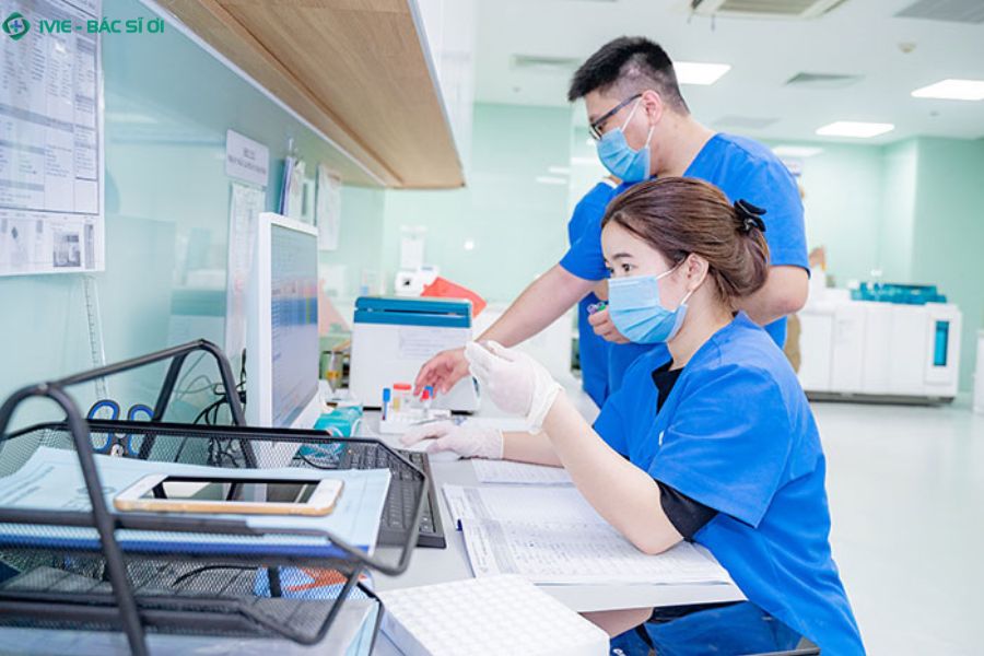 Khám và xét nghiệm ký sinh trùng tại Tổ hợp y tế MEDIPLUS - chính xác, hiện đại