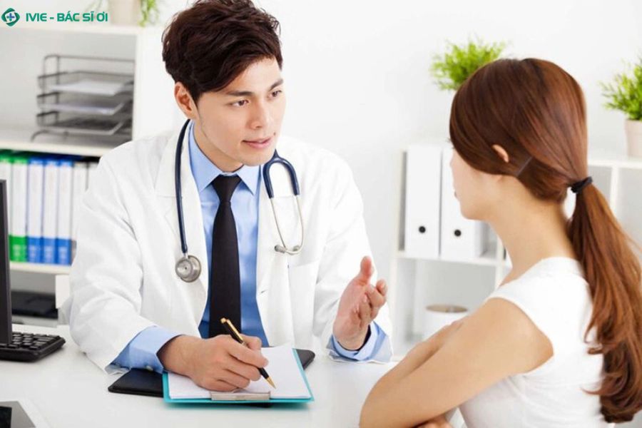 Dấu hiệu đau vú bên trái cần đi khám ngay