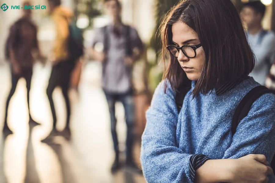 Tuổi dậy thì là giai đoạn cơ thể có những bước chuyển mình mạnh mẽ về cả thể chất lẫn tâm lý