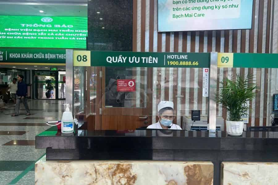 Chủ động đặt lịch trước giúp người bệnh giảm thiểu tối đa thời gian chờ đợi tại sảnh viện