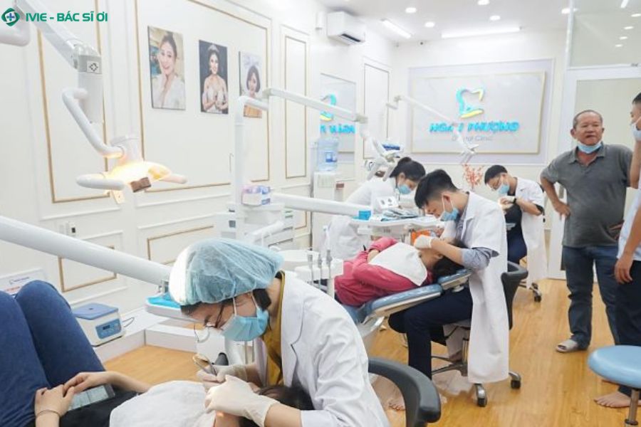 Khám nha khoa tại Nha khoa Ngân Phượng