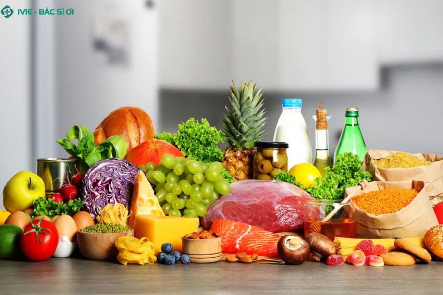 Duy trì chế độ ăn uống lành mạnh, nghỉ ngơi đủ và giữ ấm cơ thể giúp bạn nhanh khỏi cảm lạnh và phục hồi sức khỏe