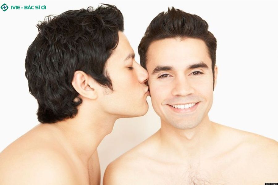 Hiểu biết về sức khỏe tình dục giúp cộng đồng LGBT tự tin và hạnh phúc hơn