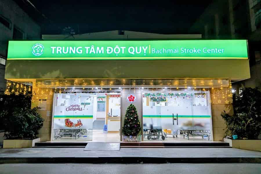 Hệ thống phòng bệnh và trang thiết bị hỗ trợ hồi sức tích cực thần kinh tại trung tâm