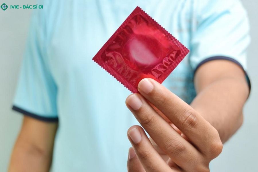 Sử dụng các biện pháp bảo vệ như bao cao su và PrEP giúp bạn tận hưởng tình yêu một cách trọn vẹn và an toàn