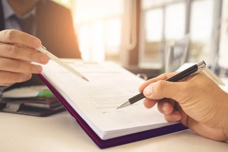 Bảo hiểm bù đắp giúp giải quyết khoảng trống 40 - 50% chi phí y tế ngoài phạm vi BHYT