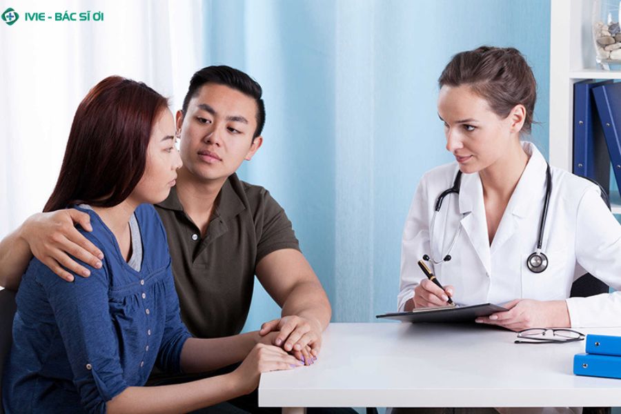 Các dấu hiệu cảnh báo bệnh tình dục thường biểu hiện khác nhau giữa nam và nữ giới