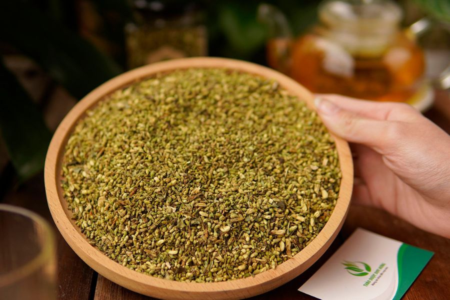 Các vị thuốc thảo dược tự nhiên như hoa hòe, đương quy giúp tăng sức bền thành mạch tiêu hóa