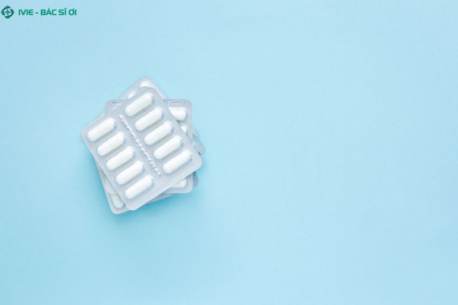 Khi nào nên dùng thuốc hạ sốt cho trẻ 5 tháng tuổi?