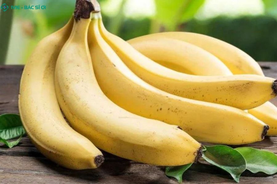 Chuối chín hoa quả dễ tiêu cho trẻ 5 tháng tuổi