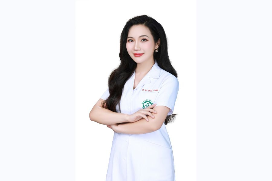TS. BS. Nguyễn Ngọc Oanh - Chuyên gia điều trị bệnh da mạn tính và thực hiện các kỹ thuật thẩm mỹ nội khoa chuyên sâu, trẻ hóa da