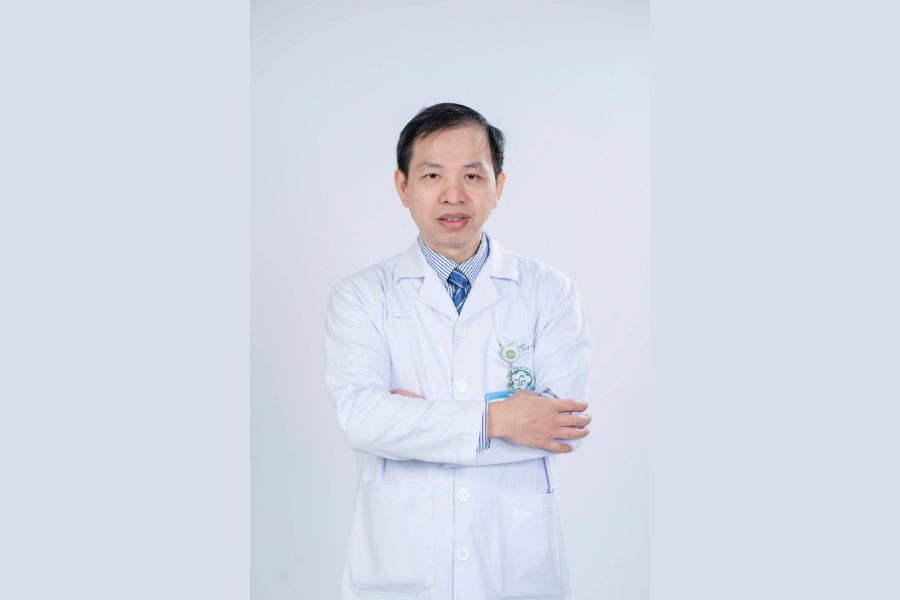 Chân dung PGS. TS. Nguyễn Văn Tuấn