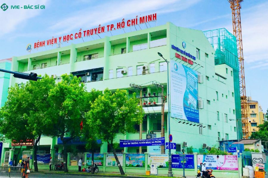 Điều trị cơ xương khớp Đông - Tây y tại BV Y học Cổ truyền TP.HCM