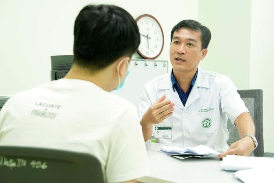 Bảng phân bổ khung giờ tiếp nhận bệnh nhân theo tuần tại các phòng khám chuyên khoa Thận - Tiết niệu Bệnh viện Bạch Mai