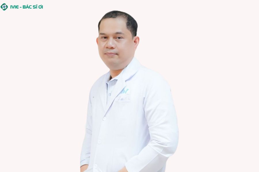 BS.CKI Nguyễn Quốc Giang gần 15 năm kinh nghiệm phẫu thuật thần kinh