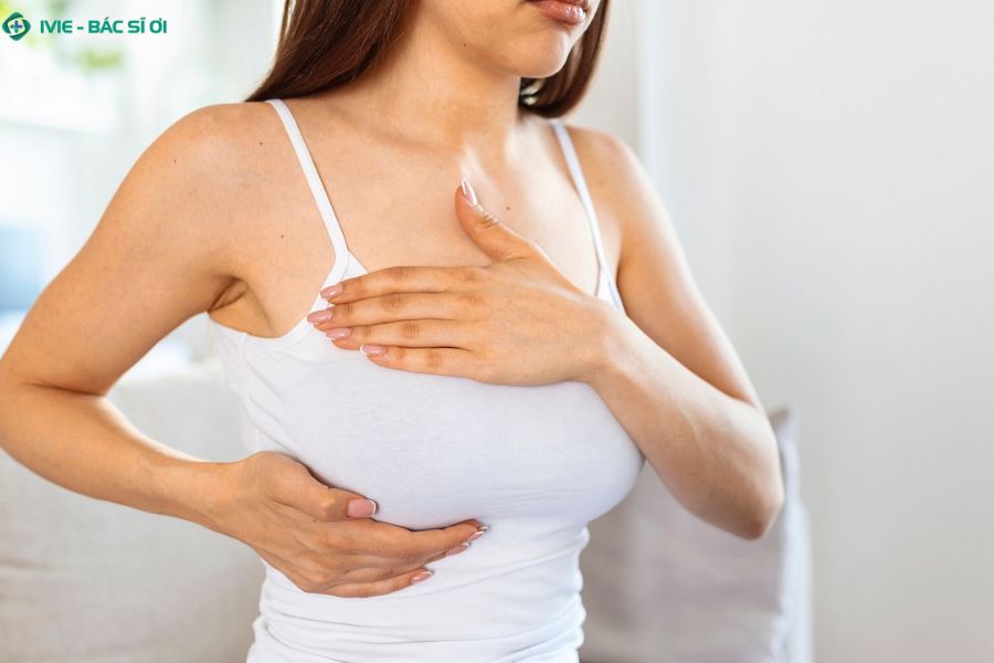 Nguyên nhân thường gặp gây đau vú bên trái ở nữ