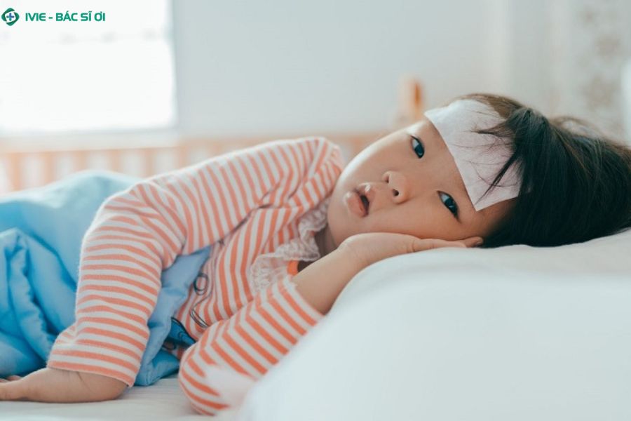 Nhận biết sớm các dấu hiệu cúm A ở trẻ như sốt, ho, nghẹt mũi, mệt mỏi để chăm sóc và điều trị