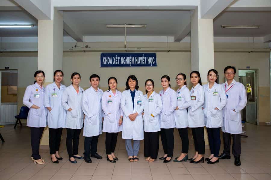 Cơ sở vật chất hiện đại và trang thiết bị tự động hóa tại Khoa Huyết học - Truyền máu Bệnh viện 30-4 giúp trả kết quả xét nghiệm nhanh chóng, chính xác