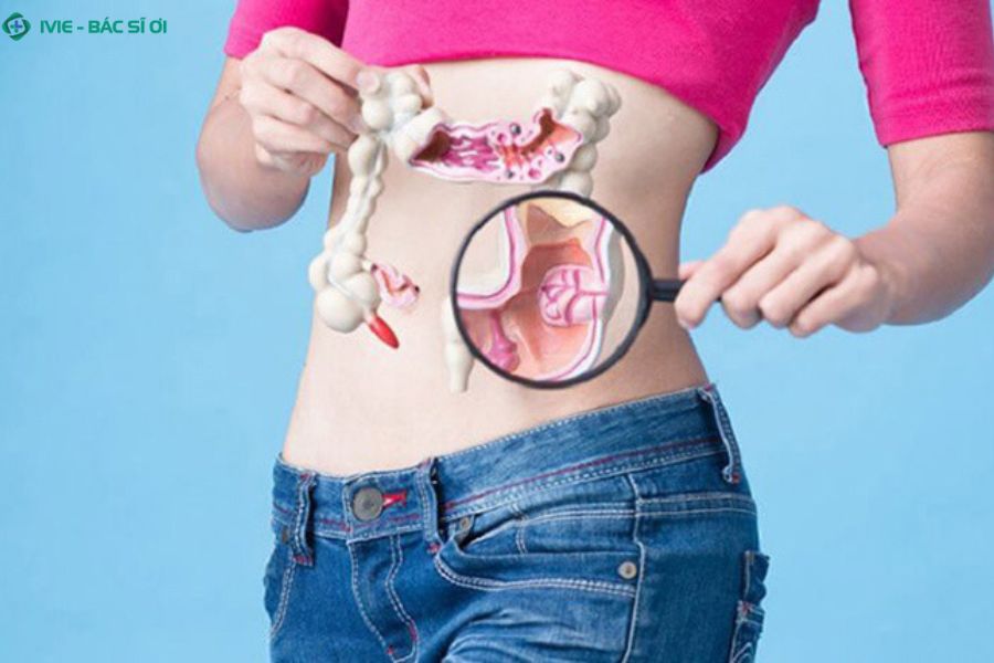 Đau bụng bên trái ngang rốn là dấu hiệu gì?