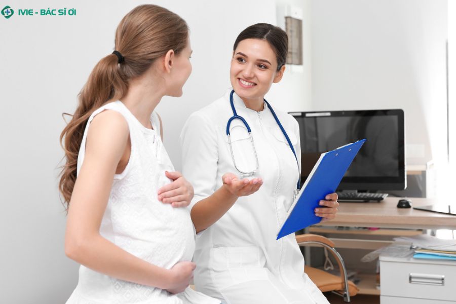 Dấu hiệu nguy hiểm khi đau vú lúc mang thai khi nào cần đi khám bác sĩ?