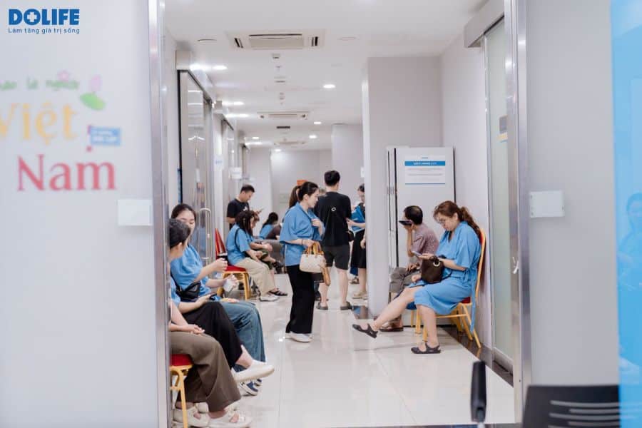Bệnh viện Quốc tế DoLife trang bị hệ thống xét nghiệm hiện đại hỗ trợ tầm soát bệnh nội tiết chính xác