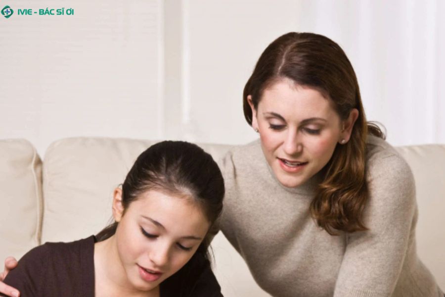 Sự đồng hành và thấu hiểu của cha mẹ là "lá chắn" an toàn nhất cho học sinh trước những cám dỗ