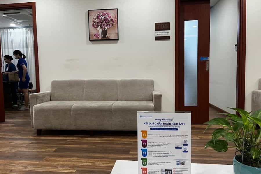Các kỹ thuật phẫu thuật nội soi ít xâm lấn tại Khoa Ngoại giúp người bệnh giảm đau tối đa và phục hồi nhanh chóng