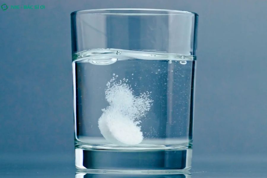 Viên sủi hạ sốt tan nhanh, dễ uống, giúp giảm nhiệt nhanh chỉ sau 15-30 phút