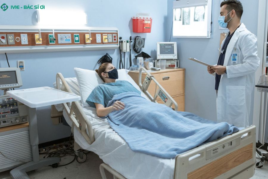 Viêm não mô cầu ở người lớn điều trị ra sao