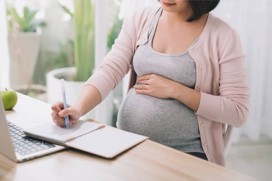 Những lưu ý quan trọng về thời gian chờ và hạn mức chi trả khi lựa chọn bảo hiểm thai sản