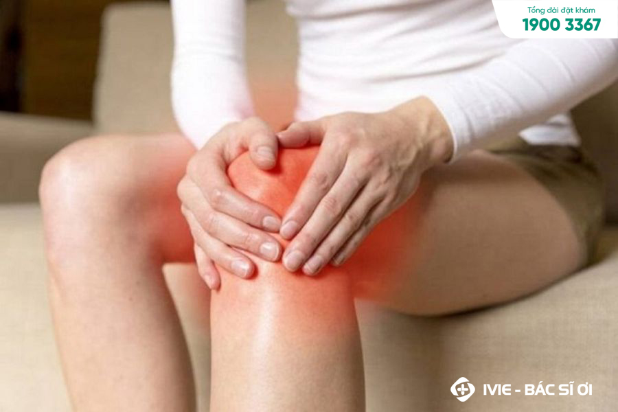 Massage là cách trị đau khớp gối tại nhà hiệu quả